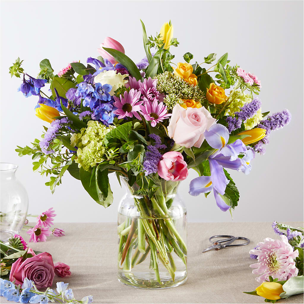 Pastel Tradition - A Florist Original – Tri-city Florist, Vista CA