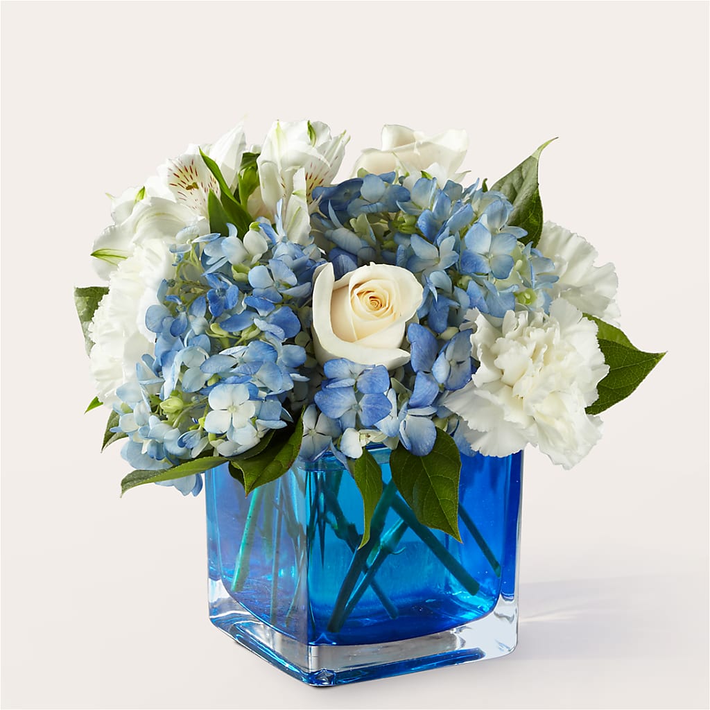Soothing Waters Bouquet – Tri-city Florist, Vista CA