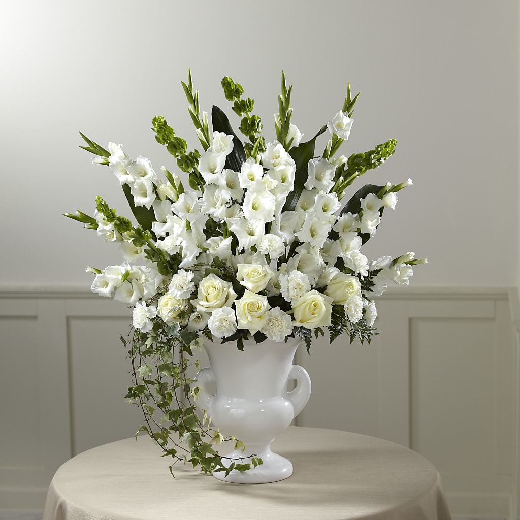 Fond Reflections Arrangement – Tri-city Florist, Vista CA