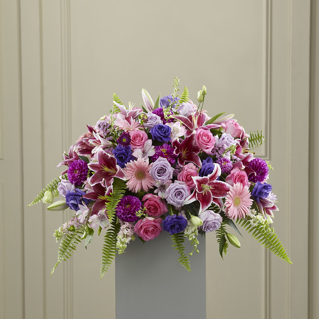 Fare Thee Well Pedestal – Tri-city Florist, Vista CA