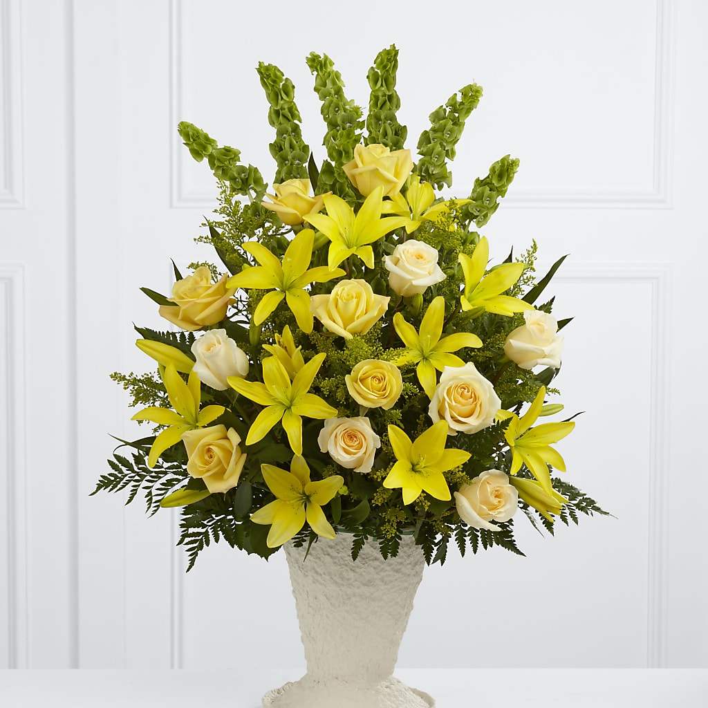 Golden Memories Arrangement – Tri-city Florist, Vista CA