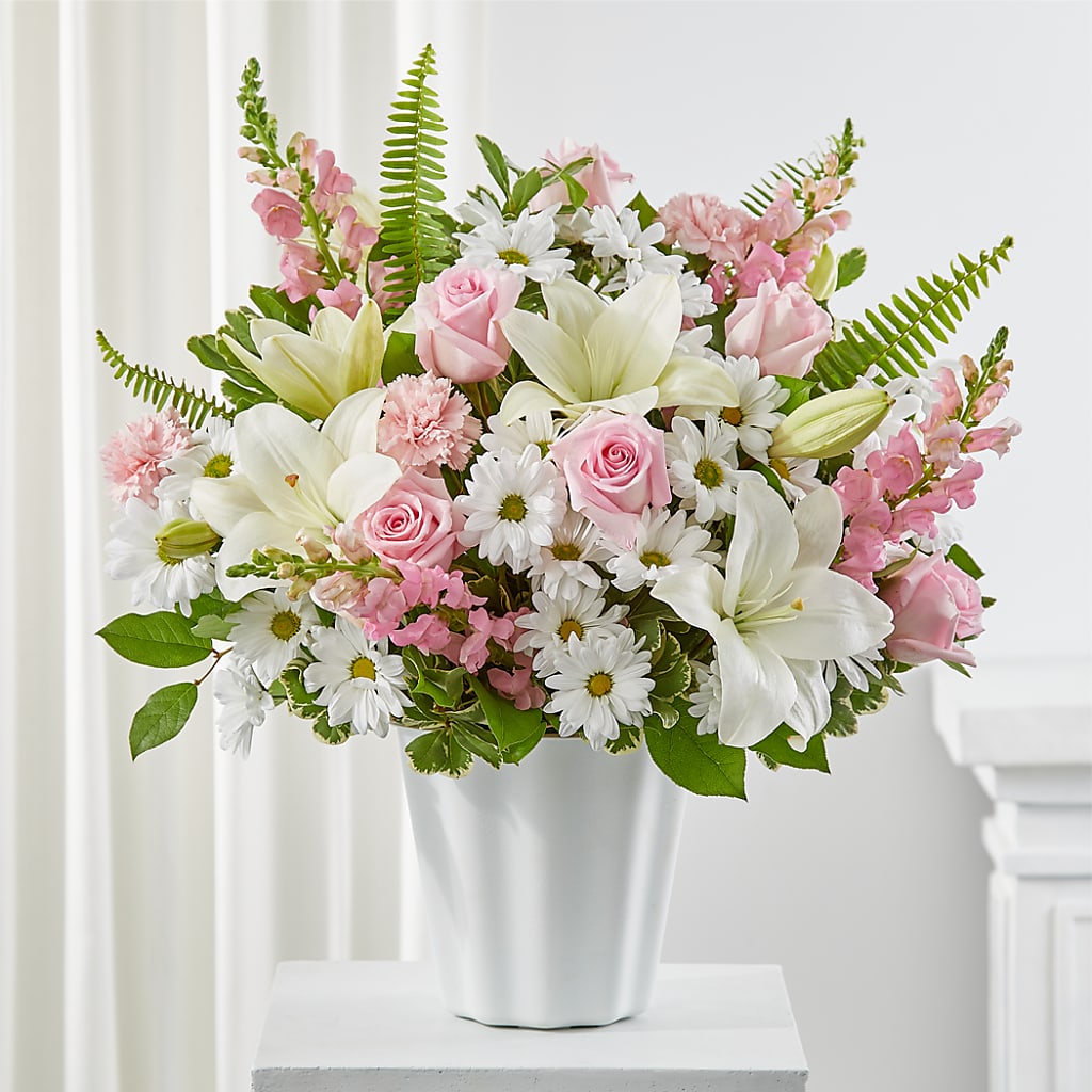 Soft Touch Tabletop Basket – Tri-city Florist, Vista CA