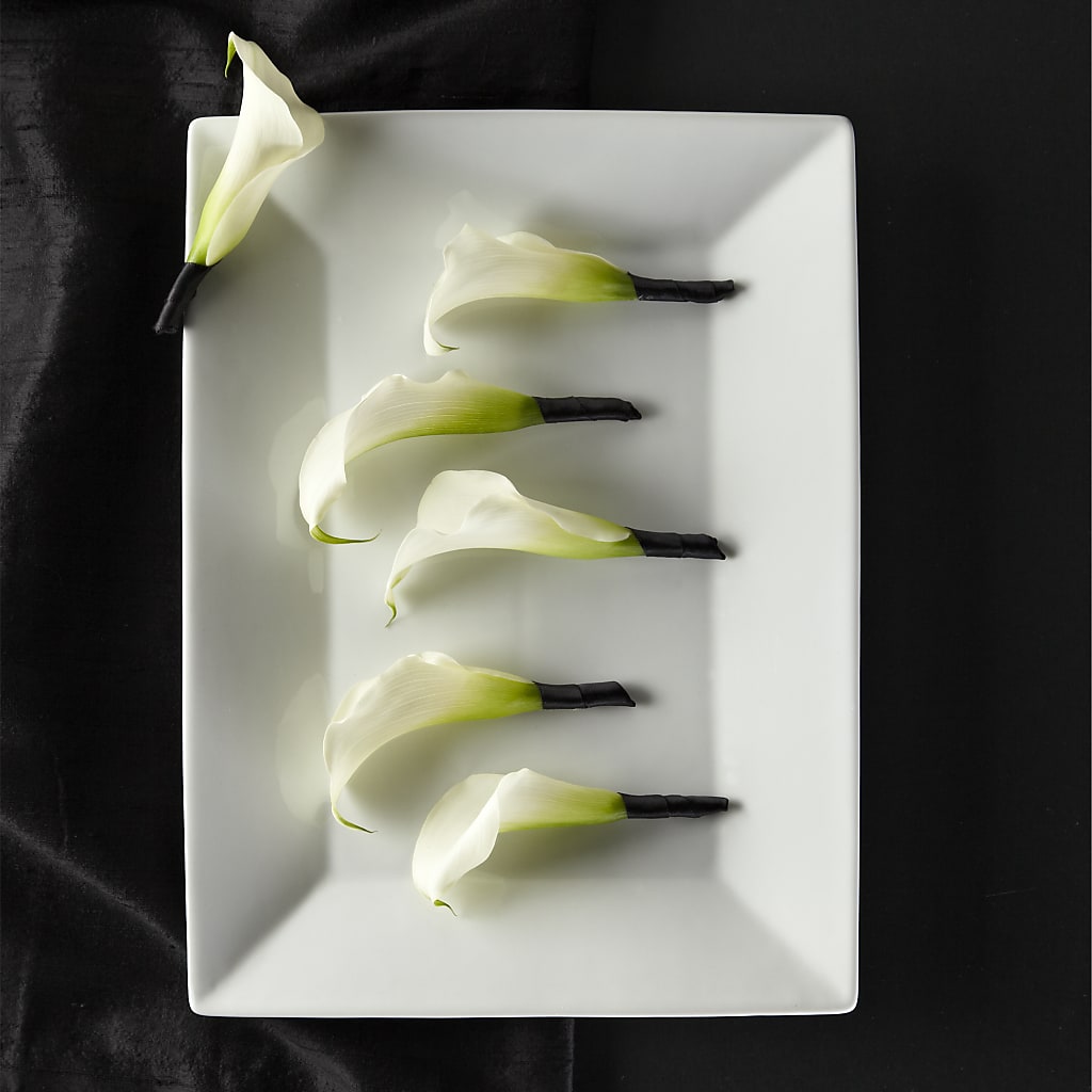 Calla Lily Promise Boutonniere – Tri-city Florist, Vista CA