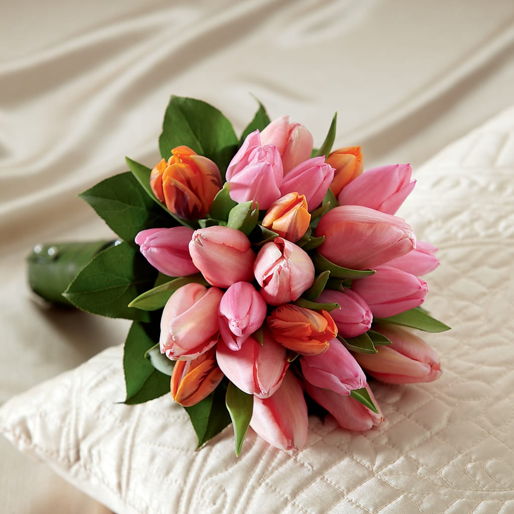 Embraceable Bouquet – Tri-city Florist, Vista CA