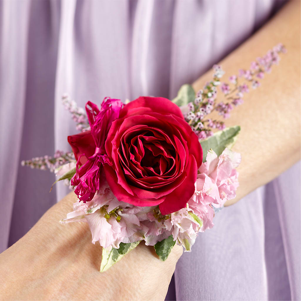 Rose Charm Corsage – Tri-city Florist, Vista CA