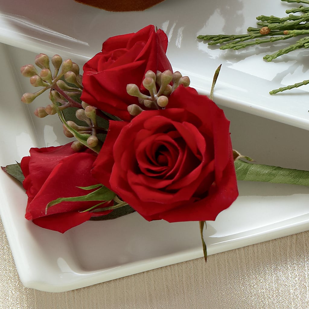 Red Spray Rose Boutonniere – Tri-city Florist, Vista CA