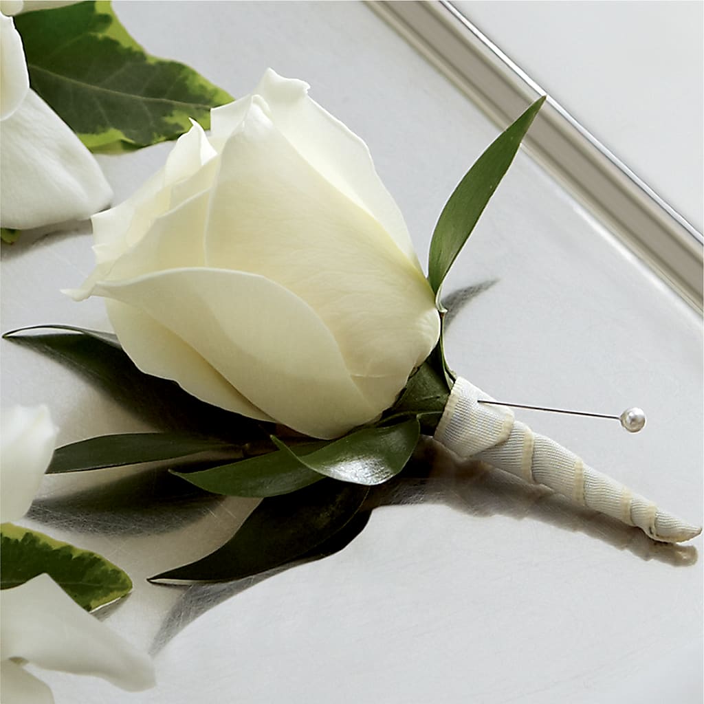 White Rose Boutonniere – Tri-city Florist, Vista CA