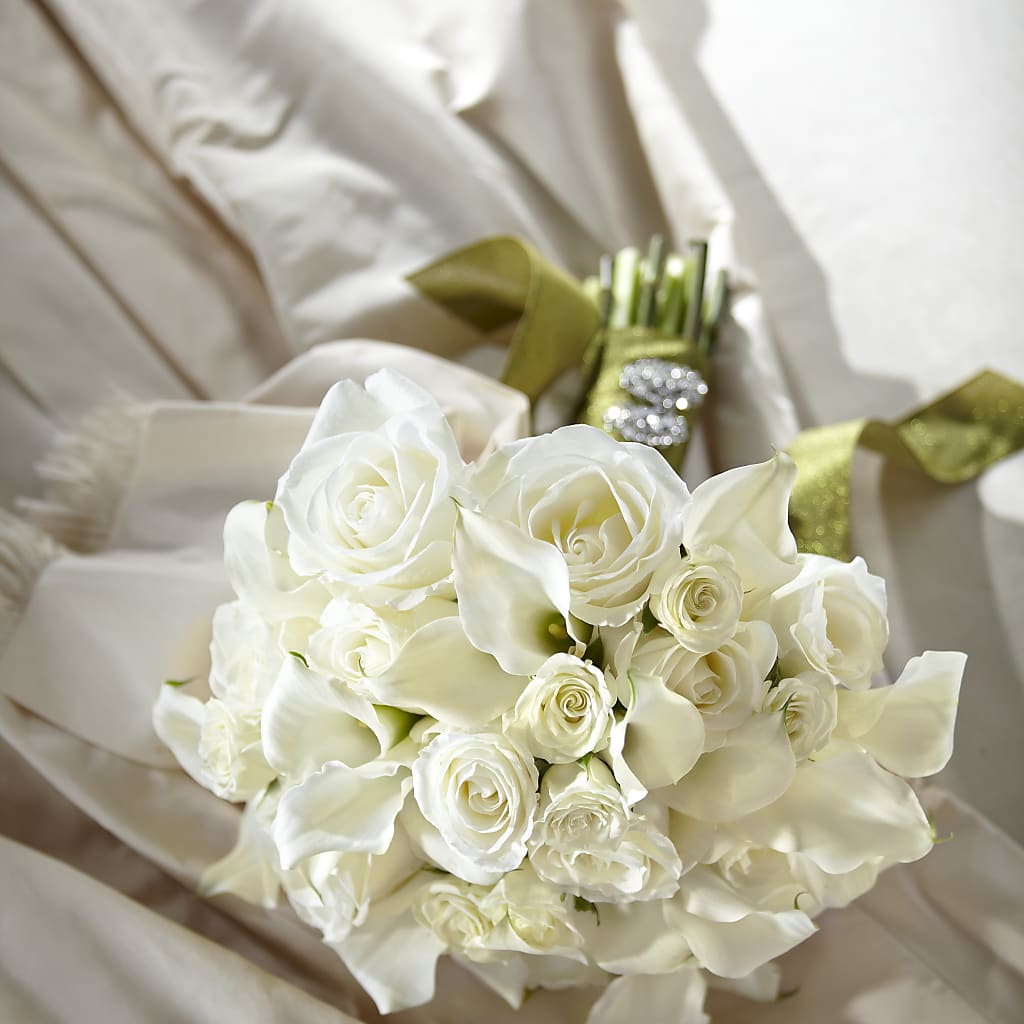 Serene Highness Bouquet – Tri-city Florist, Vista CA