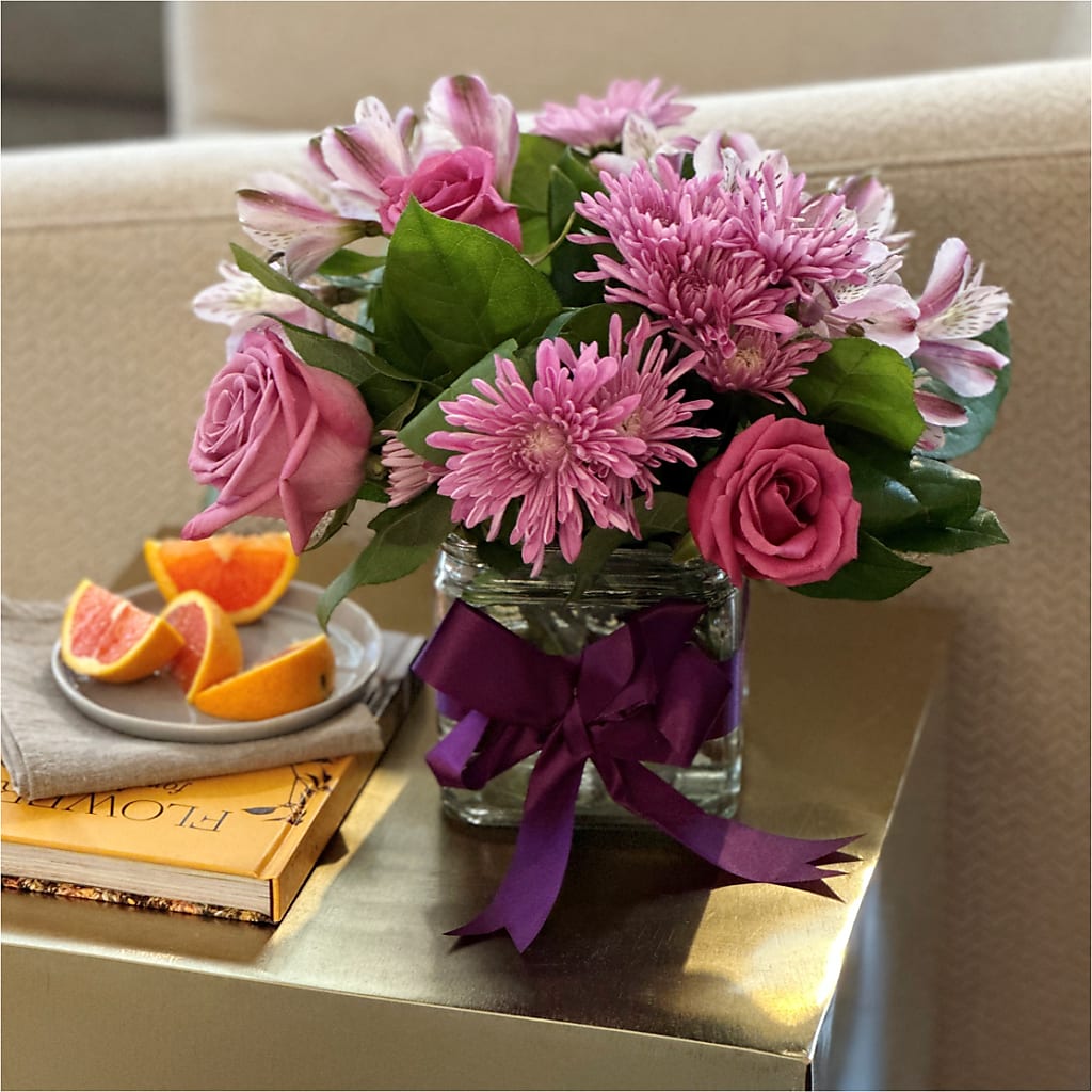 Sugarplum Bouquet –  Tri-city Florist, Vista CA