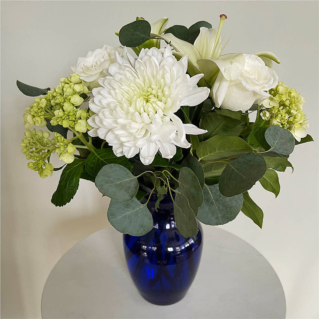 Snowy Dreams Bouquet –  Tri-city Florist, Vista CA