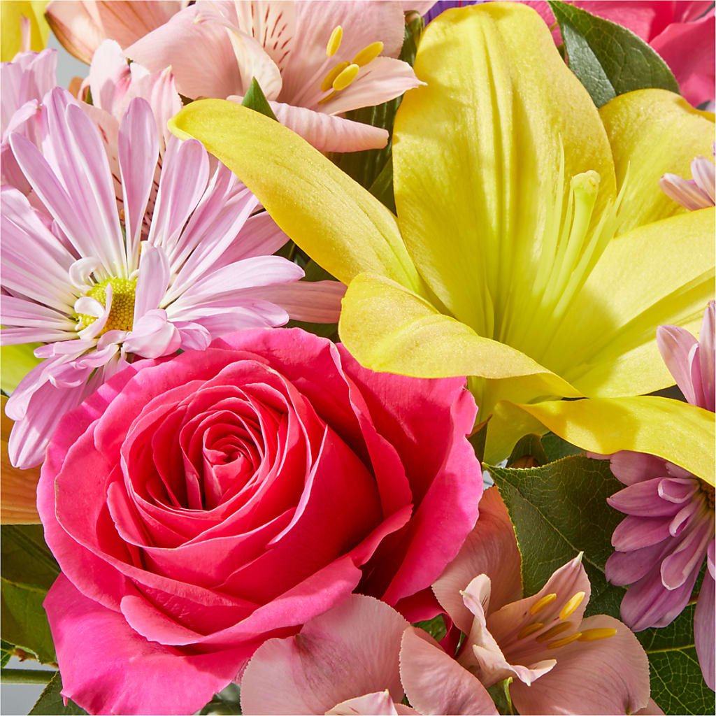 Sprinkles Bouquet –  Tri-city Florist, Vista CA