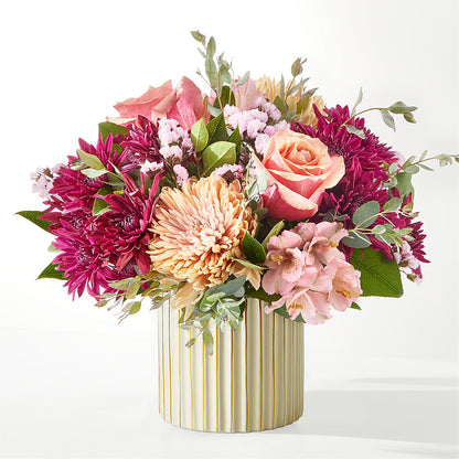 Berry Cobbler Bouquet with Ivory Vase –  Tri-city Florist, Vista CA