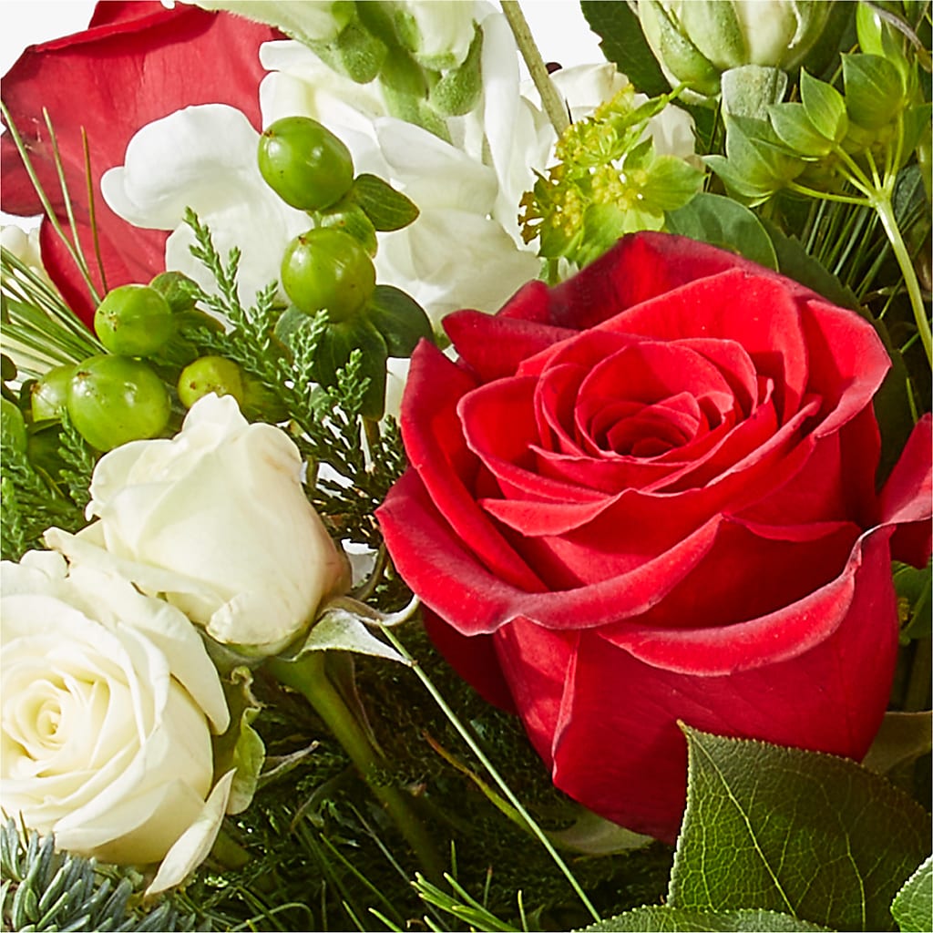 Deck the Halls Bouquet –  Tri-city Florist, Vista CA