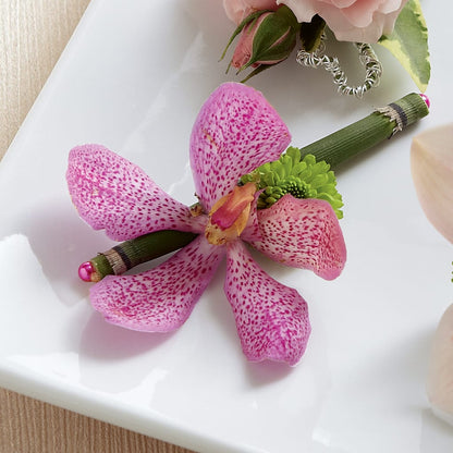 Pink Mokara Boutonniere –  Tri-city Florist, Vista CA